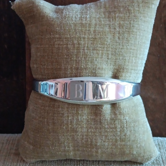 925 Silver Cuff Bracelet - Picture 2 of 8